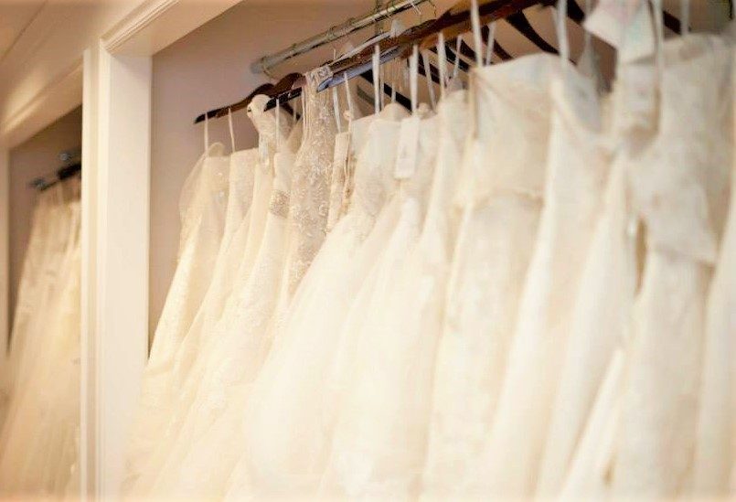 Sample Dress Sales For Brides On A Budget
