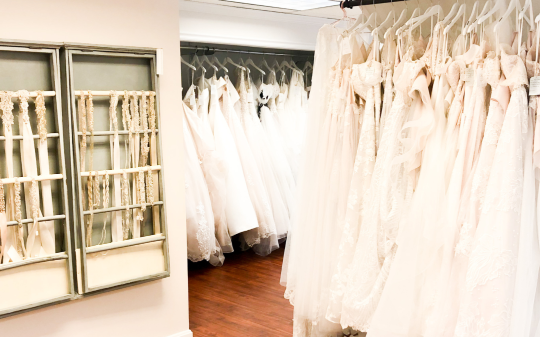 How To Accessorize Your Wedding Dress