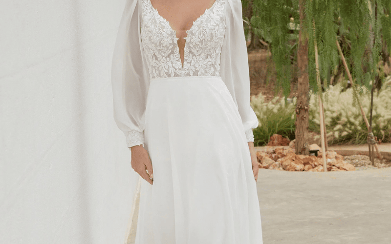 bride wearing a chiffon fabric wedding dress