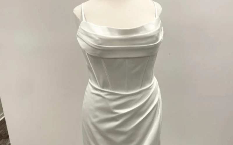 Unlock Your Bridal Style: A Simple Guide to Your Perfect Wedding Look modern clean gown