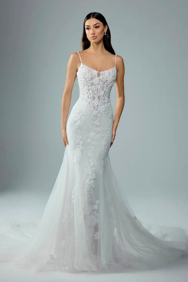 Fit and flare lace wedding dress with spaghetti straps and glitter tulle train – Esme Style Y3224
