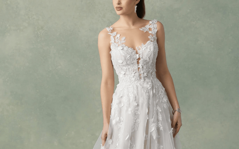 How to Choose the Perfect Outdoor Wedding Dress for Your Big Day KB Outdoor Wedding Dress 1
