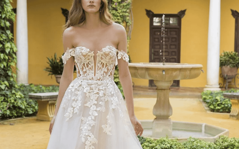 4 Lovely Sheer Wedding Dress Details For A Light Bridal Look